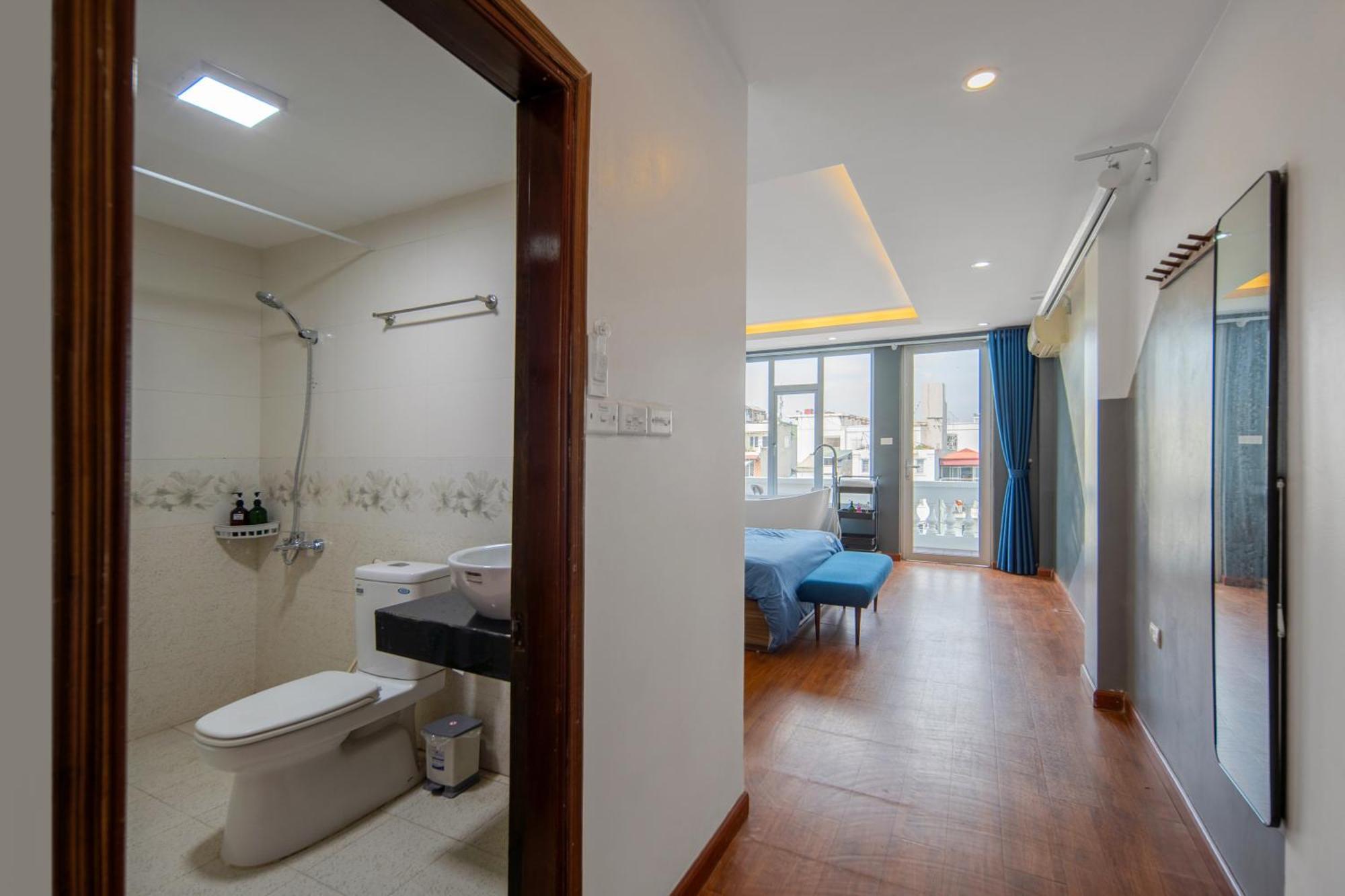 Holly's Elegance Retreat With Bathtub In Old Quarter * Hà Nội